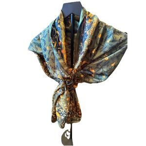 Si Na Yu Green Silk-Feel Scarf Bird & Animal Tapestry Print Shawl New With Tags